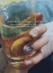 -Momo nail 日系美甲