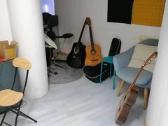 -属音琴行(成山路店)