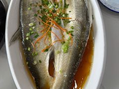 -丹水桥地锅鱼·翘嘴鲌·地方特色全鱼宴(丹江口大坝店)