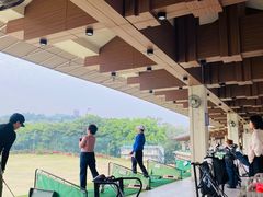 -麓湖高尔夫球俱乐部