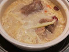 招牌猪骨煲-三人行骨头王火锅(长寿店)