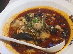 -渝是乎川渝小炒(新世界百货望京店)