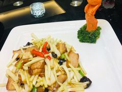 桥菜炒烧肉-东江海鲜酒家(艺都分店)
