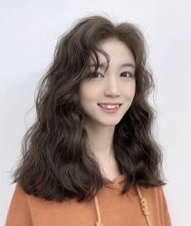 -GIRL STYLE 烫发·染发沙龙