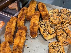-Caidie Bakery采蝶轩(百越店)