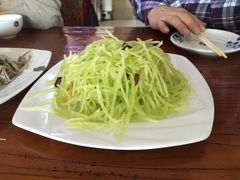 -溢心园香河肉饼总店