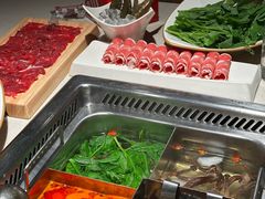 -海底捞火锅鲜切牛肉主题店(长寿路店)