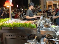 -六合夜市