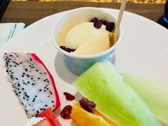 水果盘-怡咖啡海鲜自助餐厅(浦东香格里拉店)