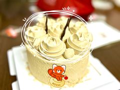 -红宝石·鲜奶小方·海派西点房(南丹店)