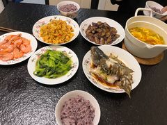 -苏州雏渐肥月嫂
