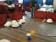 大堂-姐妹临高乳猪店(海垦路店)