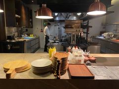 -恰餐厅及酒吧 CHAR Bar & Grill (北京丽都皇冠假日店)