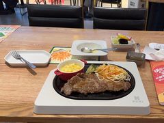 -豪客来牛排(成都锦江大融城店)