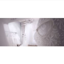 -Flora婚纱礼服定制租赁店