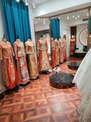 -拉瑞娜LaReine婚纱礼服高级定制