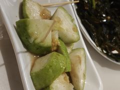 酸梅芭乐-围炉夜话·潮汕卤水火锅(榕江店)