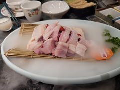 -得意咚瓜·顺德鱼生·冬瓜火锅(深圳首店)
