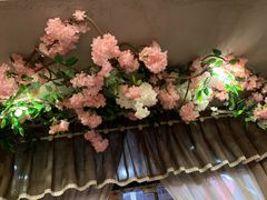 -愉肴麻辣香锅(中山路店)