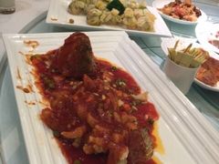 -王朝大酒店徐汇店-地面停车场