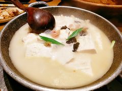 土家手掰柴火豆腐-吃饭皇帝大土家民族菜(正大广场店)