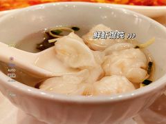 虾肉邹沙馄饨-梅龙镇酒家(南京西路总店)