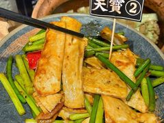 -天宝食坊·啫啫煲大排档(西华路店)