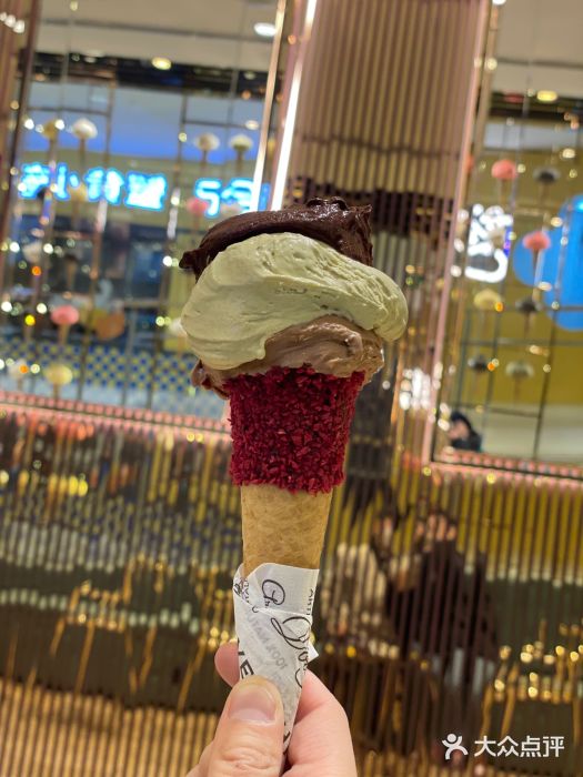 VENCHI 闻绮(北京国贸商城店)图片