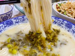 -雪琴面馆富安特色鱼汤面(城中花园店)