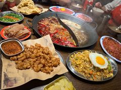 -萍姐火锅·公路夜市(武汉首店)