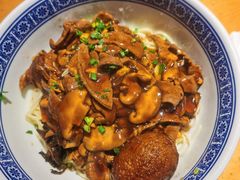 蛤蜊猪肝面-沪西老弄堂面馆(定西路店)