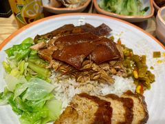 -瑞霖·隆江猪脚饭