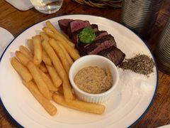 -羽深肉铺 Steak & Wine