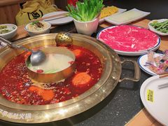 -周小明火锅(黑金冠社区店)