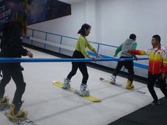 -零度滑雪室内训练中心(莘庄店)