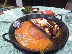 -鸿姐老火锅(疁城新天地店)