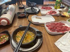 -天成·潮州牛肉脆肉鱼生蚝自助火锅