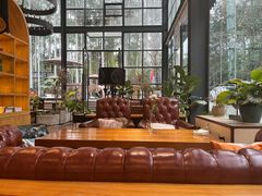 -桉树林A coffee 森林餐厅(三圣乡店)