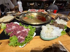 -顶顶汤火牛排火锅·经典铜锅涮肉