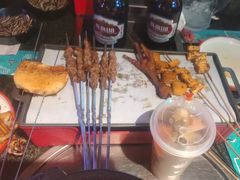 -路边边.炒菜烧烤.音乐餐厅(良乡长虹店)