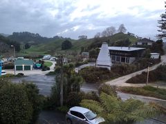 -怀托摩萤火虫洞