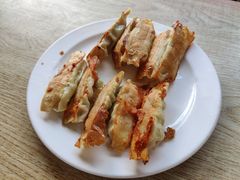 -一品鲜鱼锅贴(人民一路店)