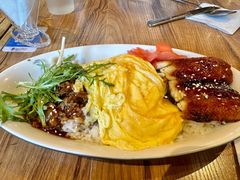蒲烧鳗鱼饭配照烧肥牛-玛格萝妮(汇智国际商业中心店)