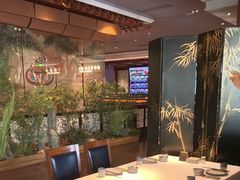 -八府香鸭·啫啫煲(华山路店)