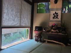-乐领拈花溪·林涧食韵