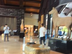 -三亚湾海居铂尔曼度假酒店