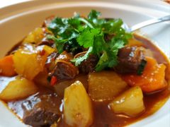 青红萝卜炖牛腩-香宫中餐厅 · 桂林香格里拉
