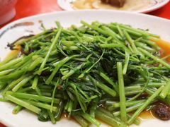 -六合夜市