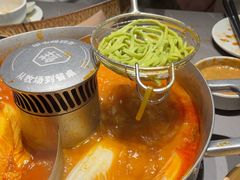 -左庭右院鲜牛肉火锅(浦江欢乐颂店)