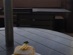 -Lake Shore Hotel & Restaurant